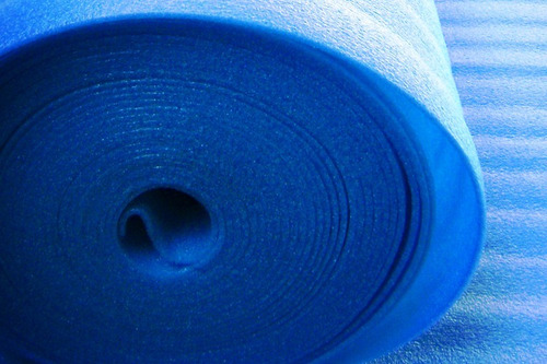 Imagen 5 de 10 de Espumanta Manta Protectora Para Piletas De Lona 10 Mm X 10 M