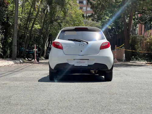 Mazda 2 1.5 15hm1c