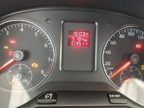 Imagem 8 de 8 de Volkswagen Fox 1.0 Mi 8v Flex 4p Manual