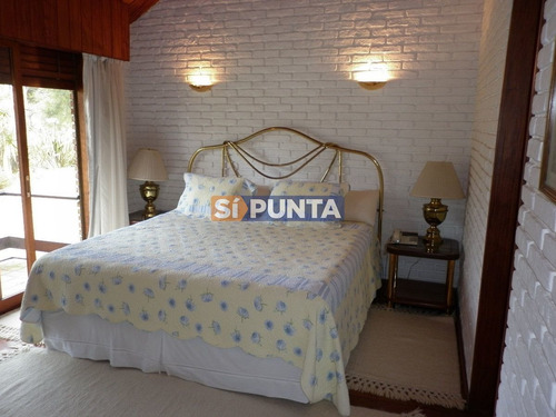 Imagen 19 de 30 de Espectacular Residencia En Zona Residencial, Ideal Para Vivir Todo El Año