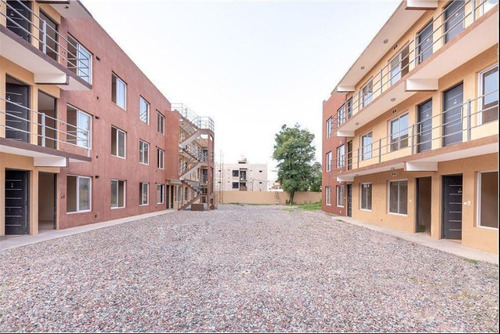 Venta Departamento 2 Ambientes En Moron Sur