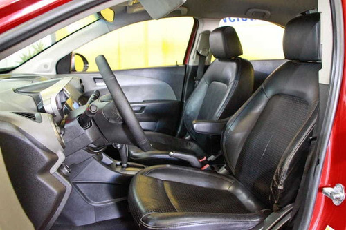 Imagem 9 de 15 de Chevrolet Sonic Sedan Ltz 1.6 16v Aut 2012