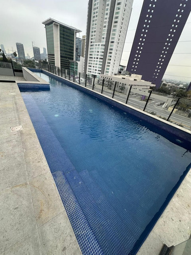 Departamento En Renta En Santa María En Monterrey