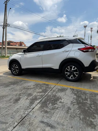 Nissan Kicks 1.6 Sense
