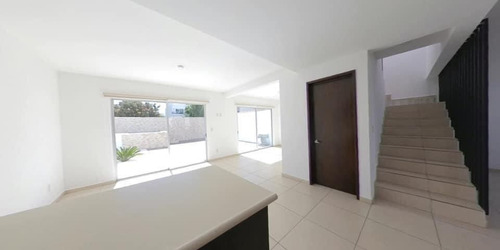 Hermosa Casa En Grand Juriquilla, Jacuzzi, 3 Recamaras, Terr