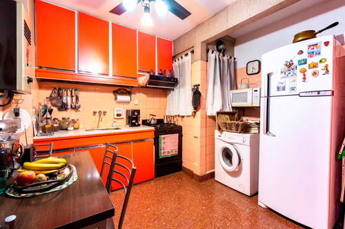 Venta - P. Goyena 500 Caballito - 4 Amb. Frente C/ Balcon
