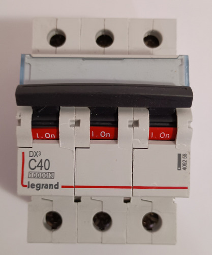 Interruptor Automatico 3p 40a Curva C 15ka 409258 Legrand