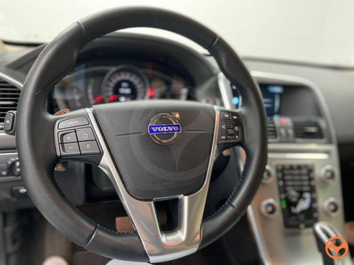 Imagem 15 de 15 de Volvo Xc60 2.0 T5 Kinetic Gasolina 4p Automático