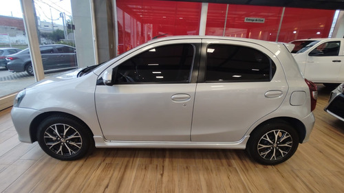 Toyota Etios 1.5 Xls At