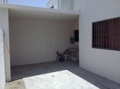 Imagen 3 de 7 de Casa Venta Real Del Valle En Esquina