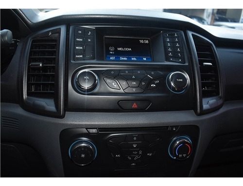 Imagem 12 de 14 de Ford Ranger 2.2 Xls 4x2 Cd 16v Diesel 4p Automático