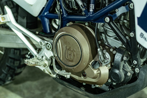 Imagen 9 de 18 de Husqvarna 701 Enduro 2021