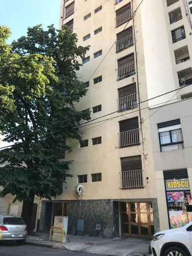 Calle 3 E/ 51 Y 53
