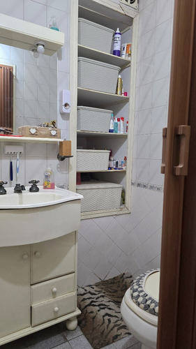 Triplex En Venta 3 Ambientes Con Cochera,isidro Casanova.
