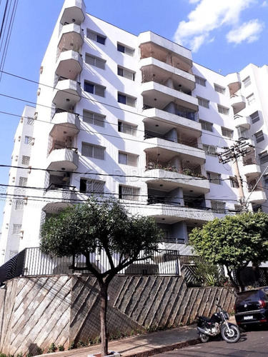 Imagem 1 de 10 de Apartamentos - Ref: V2251