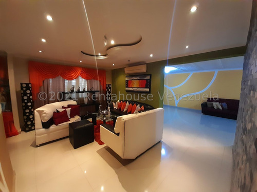 Imagen 6 de 25 de Casa Duplex Remodelada En Venta Urb Orticeño Estef 21-27270