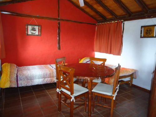 Tranquila Cabaña Relax 4 Personas: Wifi, Parrillero Y Piscina - Villa Giardino - Barrio Villa Gloria