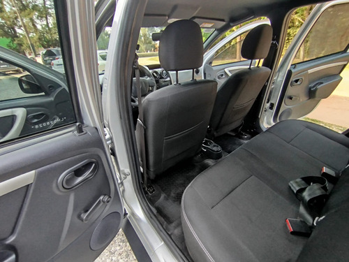 Renault Duster 1.6 Ph2 4x2 Expression 110cv