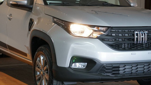 Imagem 3 de 14 de Fiat Strada 1.3 Firefly Flex Freedom Cs Manual