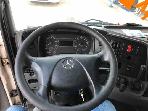 Mb Axor 1933 4x2 2012