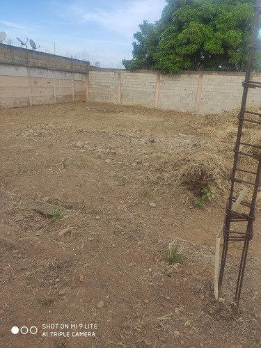 Imagen 7 de 9 de Se Vende Terreno Con Bienhechuria En, Anaco Ve02-518anz-arh