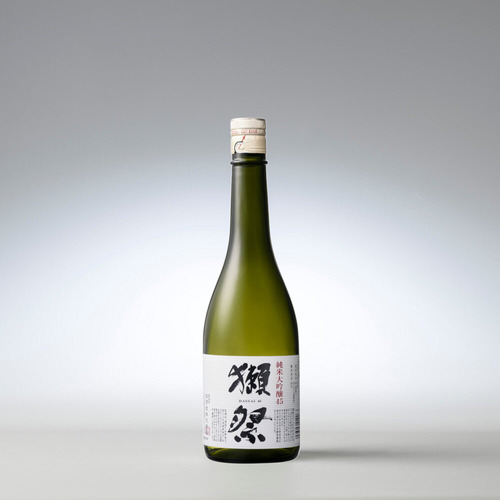 Sake Dassai 45 Junmai Daiginjo, 1 Botella Con 300 Ml