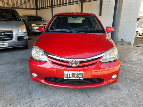 Imagen 10 de 12 de Toyota Etios Xls 1.5 M/t 2014