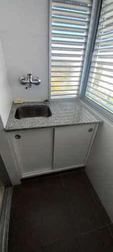 Imagen 29 de 29 de Apartamento En Venta De 3 Dormitorios En Playa Mansa (ref: Lij-5728)