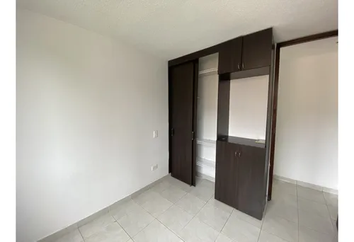 Apartamento En Arriendo En Itagüí, Centro De La Moda