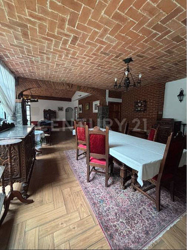 Residencia En Venta En Jardines Del Pedregal, Álvaro Obregón, Cdmx