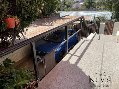 Casa En Venta De 4 Dorm. En Quilpué