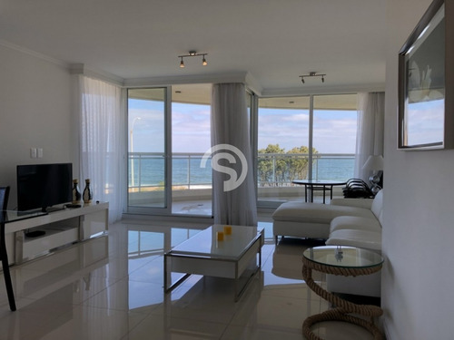 Apartamento Frente Al Mar- Ref: 3009