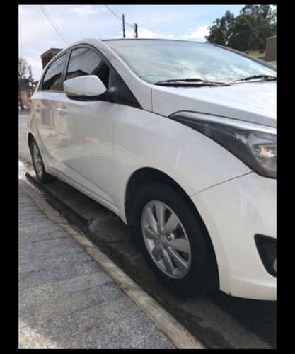 Imagem 2 de 4 de Hyundai Hb20 2013 1.6 Comfort Style Flex 5p