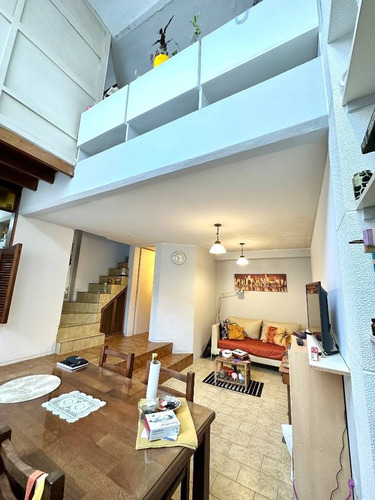 45 Entre 10 Y 11, Ph En Venta La Plata.-