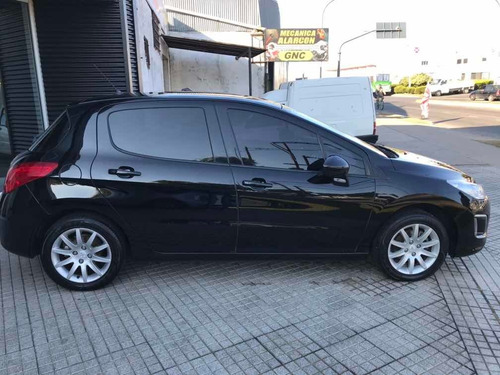 Peugeot 308 1.6 Active 2014