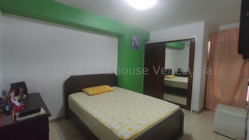 Imagen 4 de 11 de Apartamento En Venta En La Zona Centro Db 22-1797