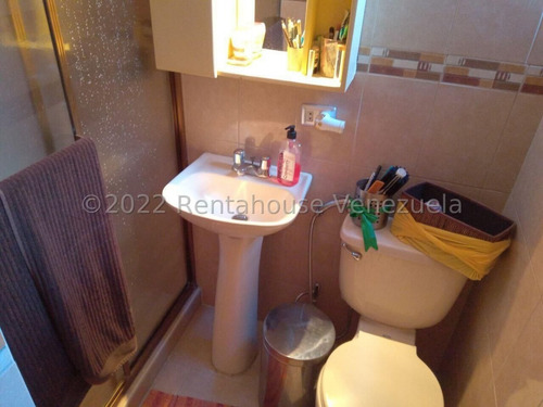 Imagen 13 de 13 de Apartamento En Venta Av. Constitucion Maracay 22-24115 Ag