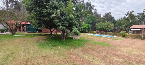Invierte En Una Parcela Con Dos Casas Y Piscina En Requinoa