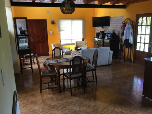 Excelente Casa Más Complejo Turístico En San Lorenzo, Salta