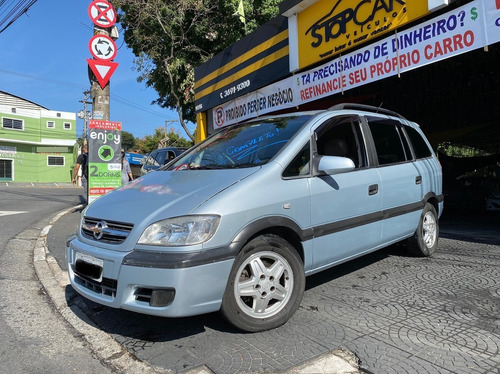 Imagem 1 de 12 de Chevrolet Zafira 2.0 Mpfi Comfort 8v 2011