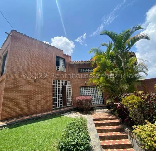 Casa En Venta En Oripoto Mls # 23-10524 Yf