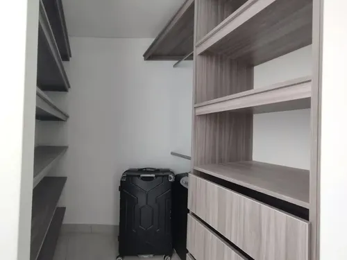 Apto En Arriendo De Unas Alcoba, Cómodo Y Bien Ubicado Cod. 64928