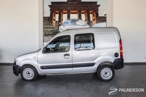 Imagen 7 de 13 de Renault Kangoo 2016 1.6 Furgon Ph3 Confort 1plc
