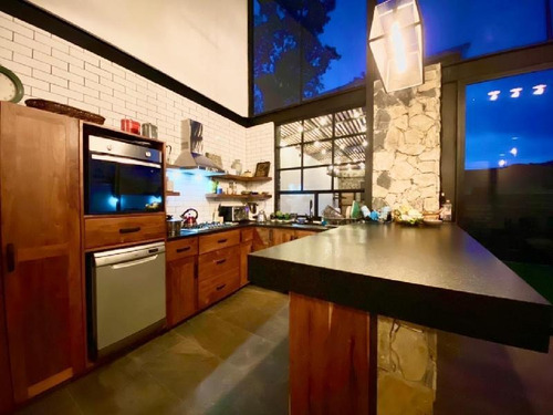 Imagen 10 de 30 de Casa Sola En Venta En Avándaro, Valle De Bravo, México