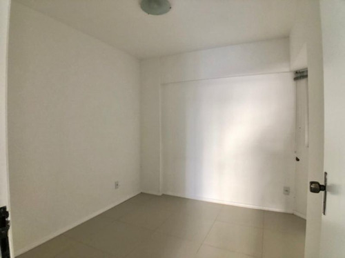 Imagem 14 de 15 de Ótimo Apartamento Na Alameda Rio Branco: - 3052211v