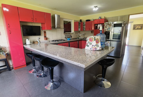 Parcela Con Casa En Condominio Comuna Isla De Maipo.