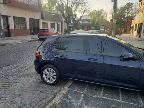 Imagen 3 de 6 de Volkswagen Golf 2015 1.4 Comfortline Tsi