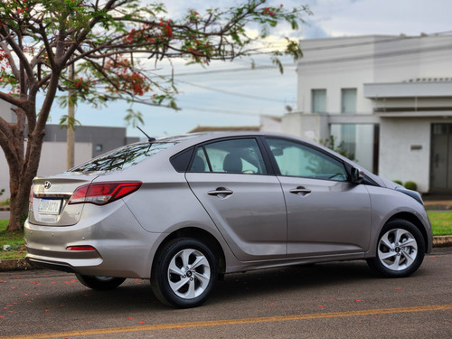 Hyundai HB20S 1.6 Comfort Style Flex Aut. 4p