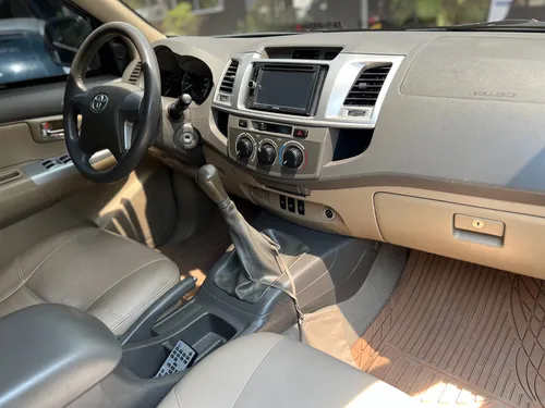 Toyota Fortuner 2.7l 4x2