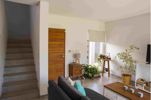 Imagen 2 de 22 de Casa En Venta En City Bell